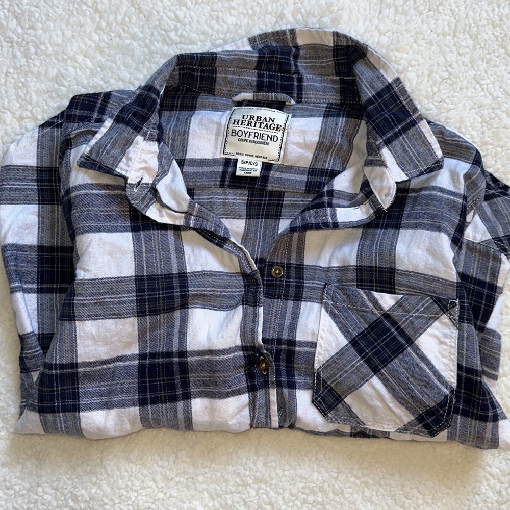 Women’s flannel - Picture 4 of 4